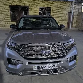 Ford Explorer 2021