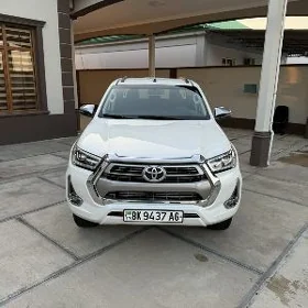 Toyota Hilux 2022