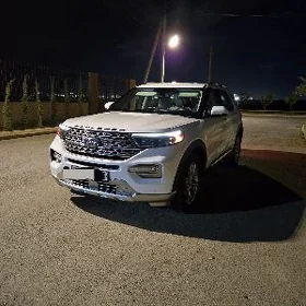 Ford Explorer 2021