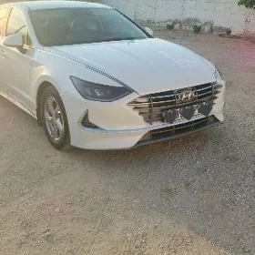 Hyundai Sonata 2021