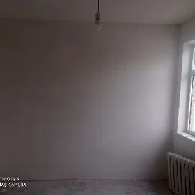 1mkr 1 etaj 1 komnat
