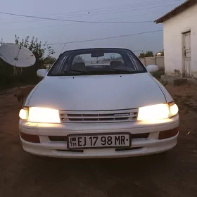 Toyota Carina 1993
