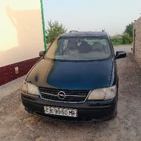 Opel Sintra 1998
