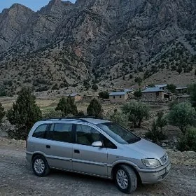 Opel Zafira 1999