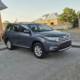 Toyota Highlander 2013