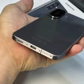 A56 5G