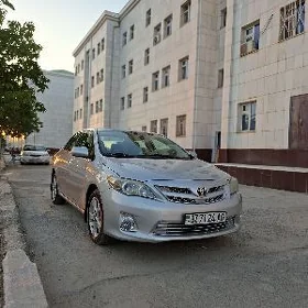 Toyota Corolla 2011