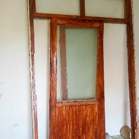дверь с коробкой