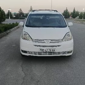 Toyota Sienna 2003