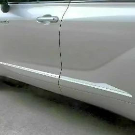 Highlander Molding