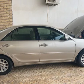 Toyota Camry 2005