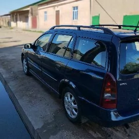 Opel Astra 2003