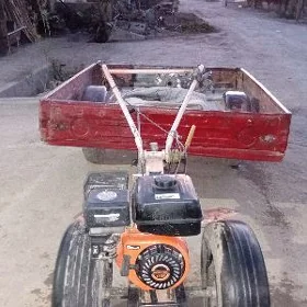 Traktor