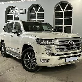 Toyota Land Cruiser Prado 2025
