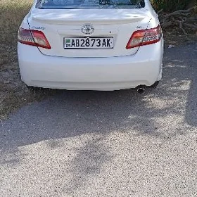 Toyota Camry 2010
