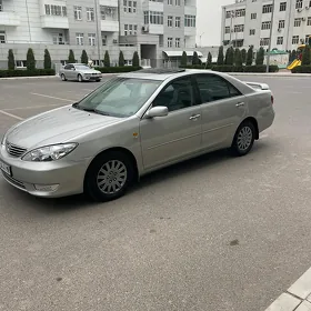 Toyota Camry 2003