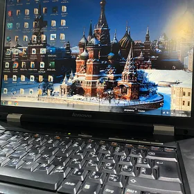 Kompyutet Компютер