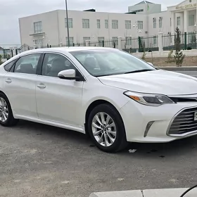 Toyota Avalon 2016