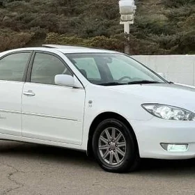 Toyota Camry 2005