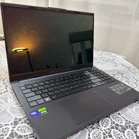 ASUS VIVOBOOK PRO OLED