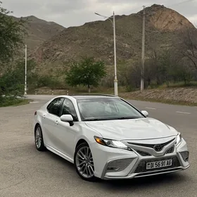 Toyota Camry 2023