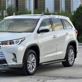 Toyota Highlander 2018