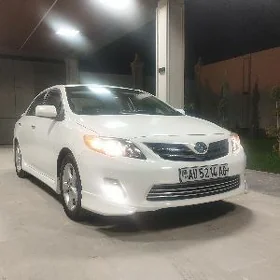 Toyota Corolla 2012