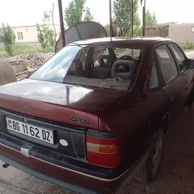 Opel Vectra 1991