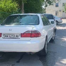 Honda Accord 2002