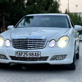 Mercedes-Benz E-Class 2009