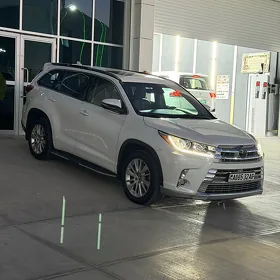 Toyota Highlander 2018