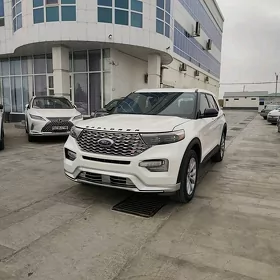 Ford Explorer 2022