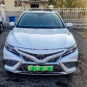 Toyota Camry 2020
