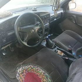 Opel Omega 1993