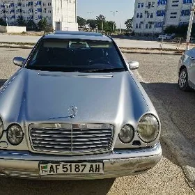 Mercedes-Benz E420 1998