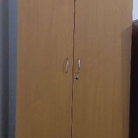 şkaf