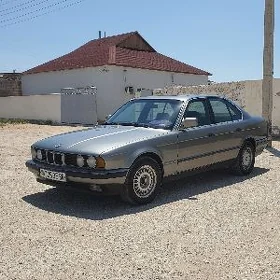 BMW 520 1990