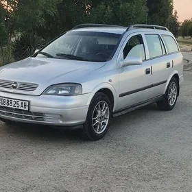 Opel Astra 2000