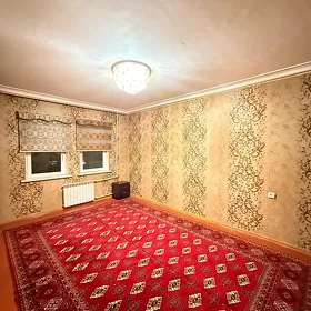 Мир 2  2 этаж 4 комн
