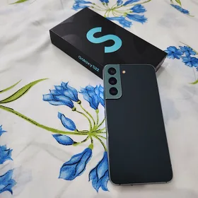Samsung S22