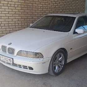 BMW E39 2003