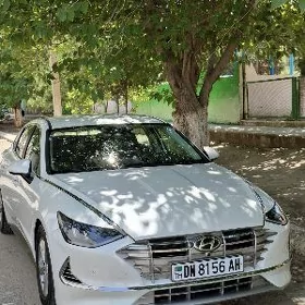 Hyundai Sonata 2020