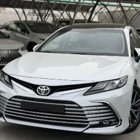 Toyota Camry 2023