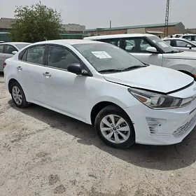 Kia Rio 2022