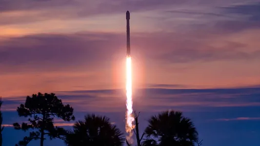 SpaceX установила очередной рекорд: первая ступень Falcon 9 совершила 35-й полёт