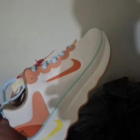 Nike