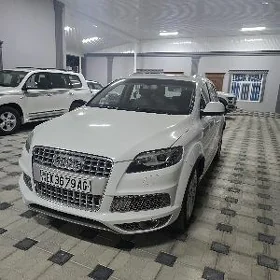 Audi Q7 2012