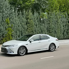 Toyota Camry 2023