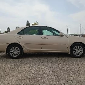 Toyota Camry 2003