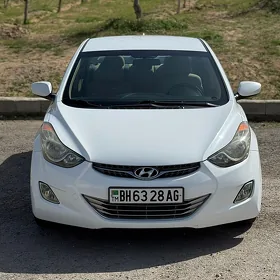 Hyundai Elantra 2011